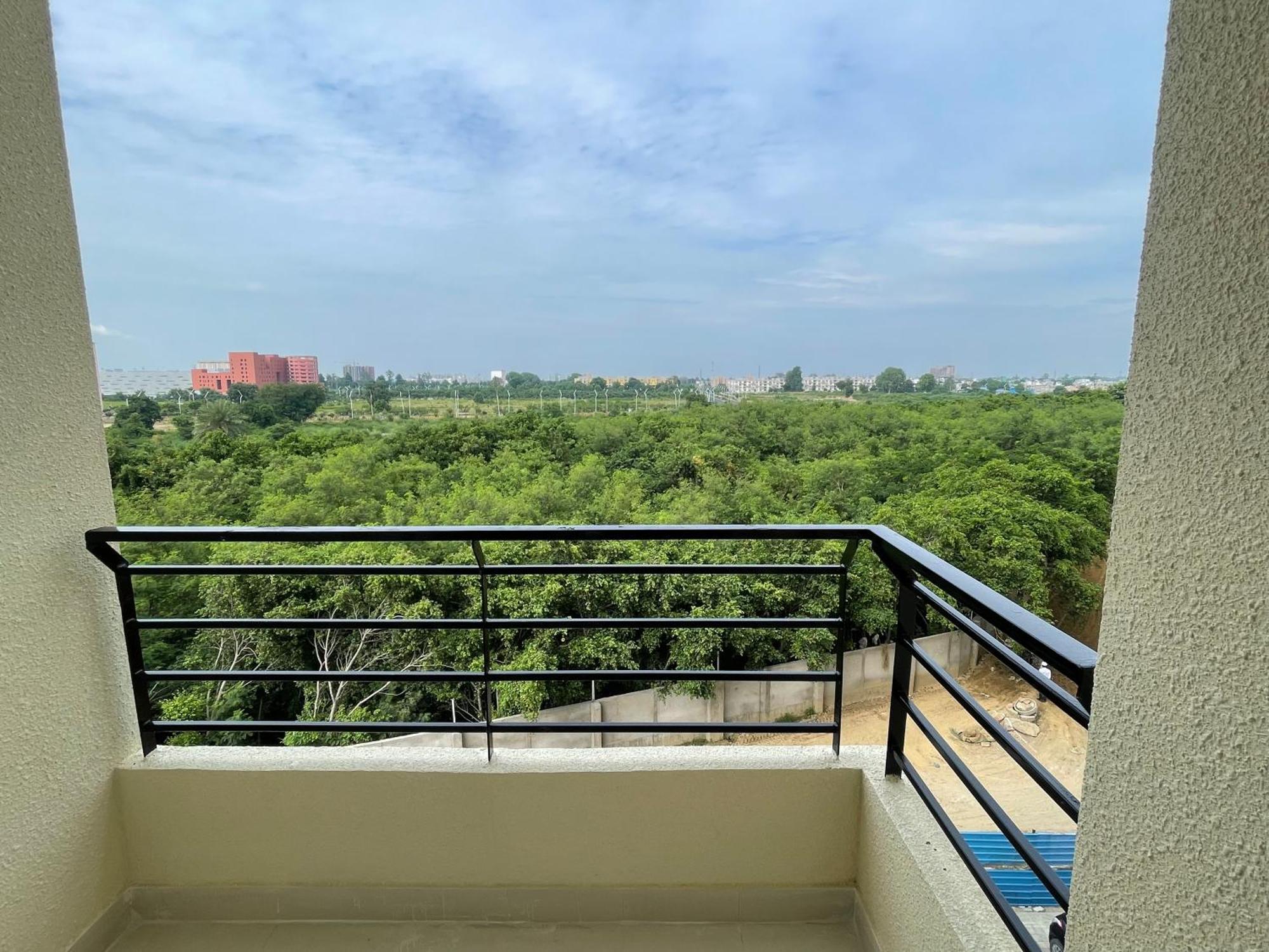 Achyutam Homes Лакнау Екстериор снимка
